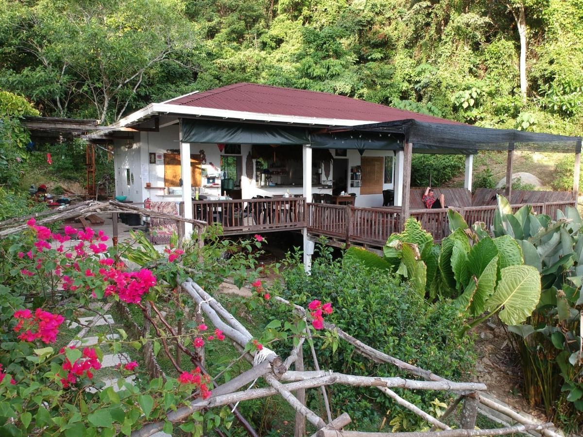 Bigfin Beach Resort Kota Belud Eksteriør billede